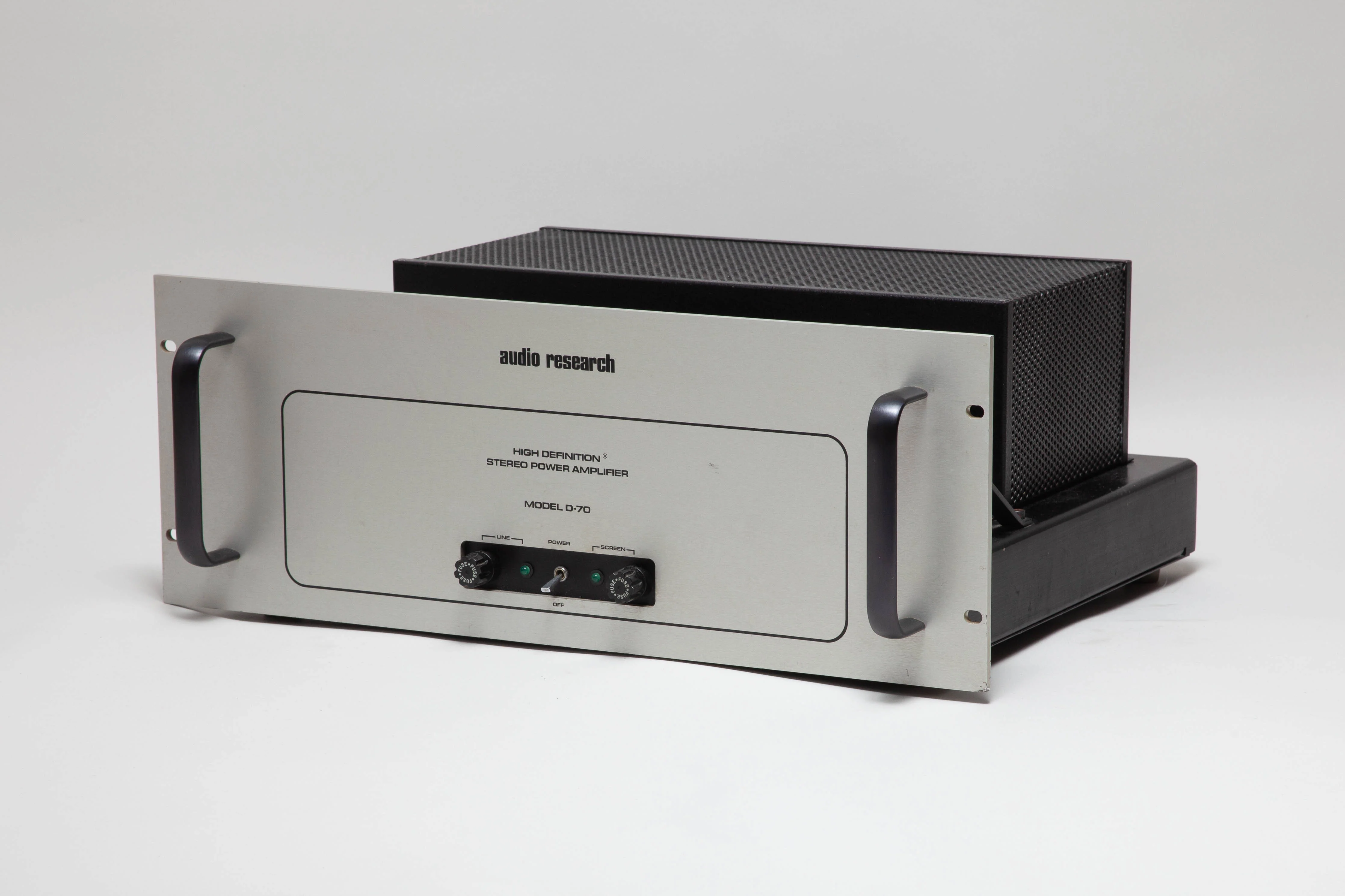 Audio Research D70 - Image 2