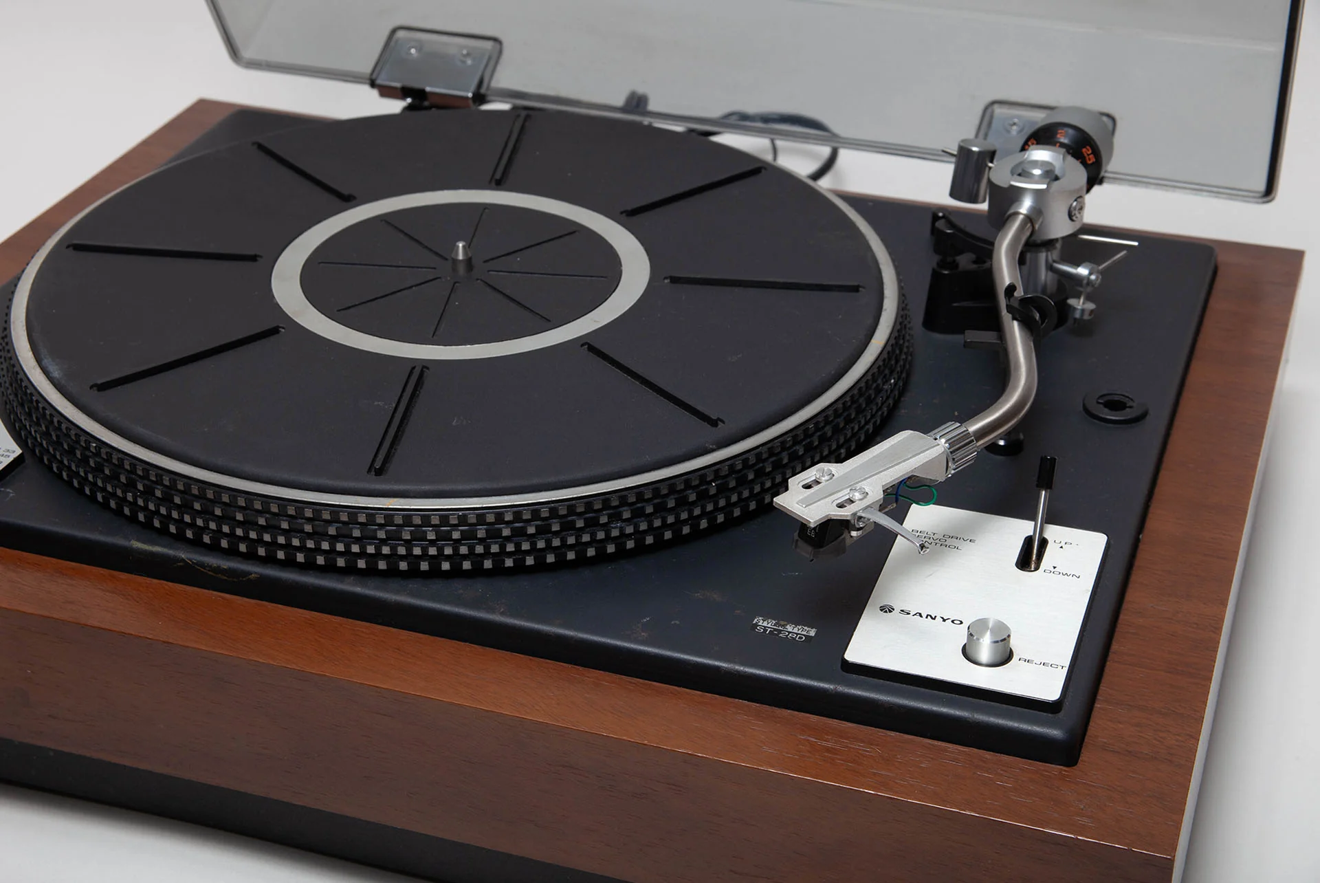 Ensemble Sanyo platine TP 725 UM & amplificateur IC 2300 L - Image 3