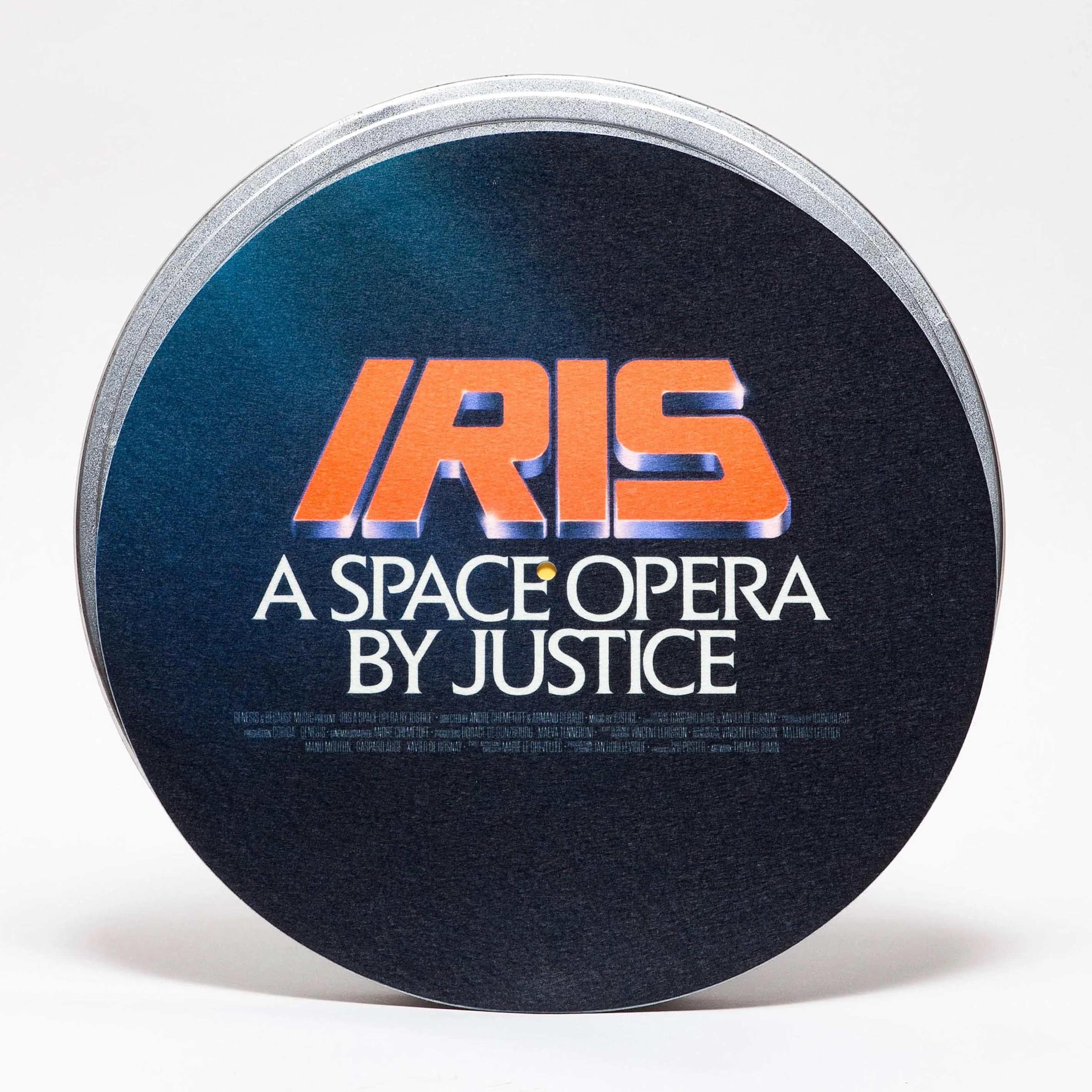 Iris : A Space Opera by Justice - Image 2