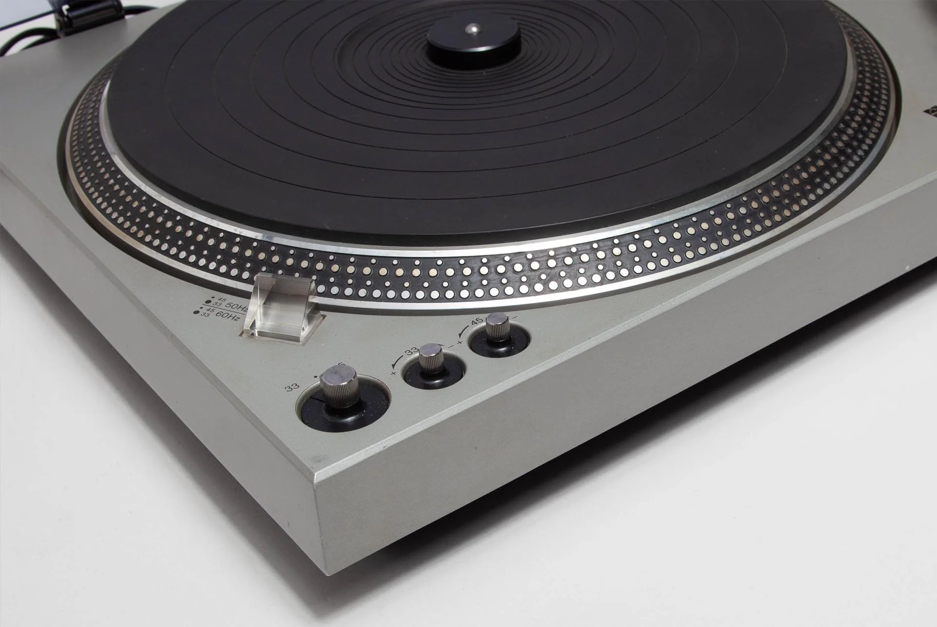 Technics SL-1700 - Image 5